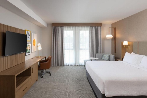 Holiday Inn Montgomery South Airport image 23